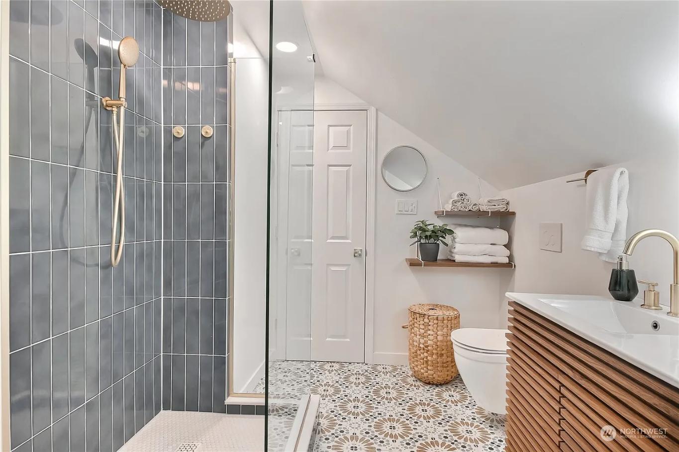 Modern shower replacement with contemporary design in Enumclaw WA